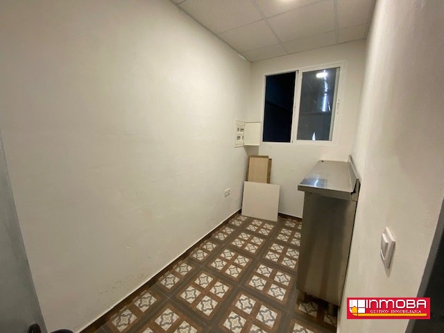 NAVE NUEVO EN ALQUILER EN GUAREÑA (EXTRARADIO)