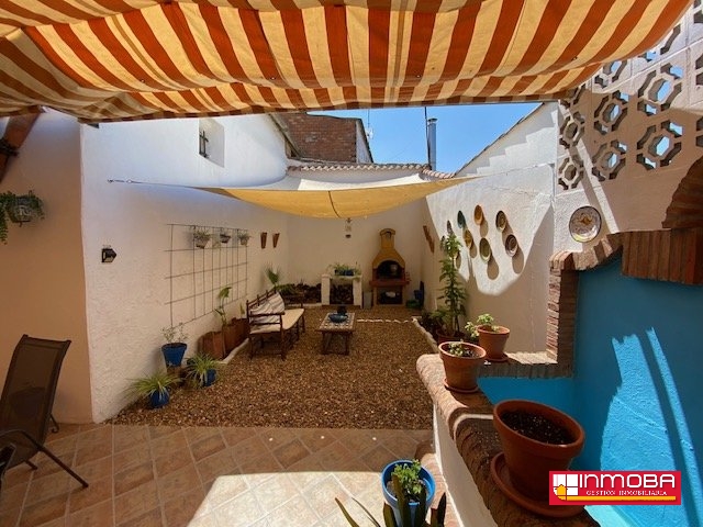 CASA NUEVO EN VENTA EN VALDETORRES (CENTRO)