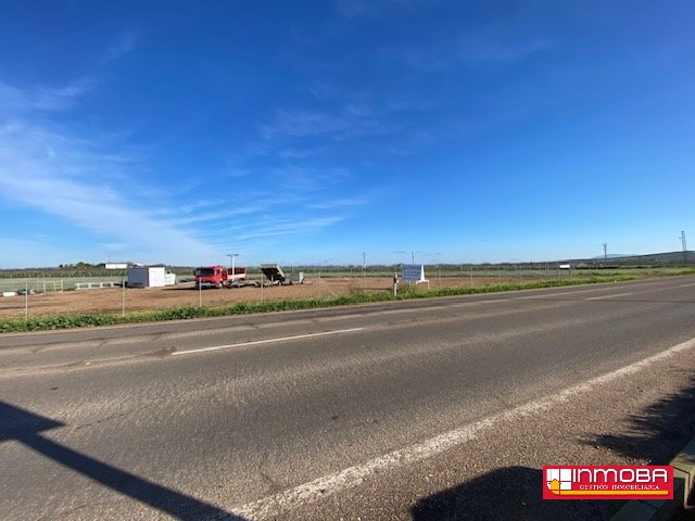 PARCELA/SOLAR NUEVO EN VENTA EN GUAREÑA (EXTRARADIO)