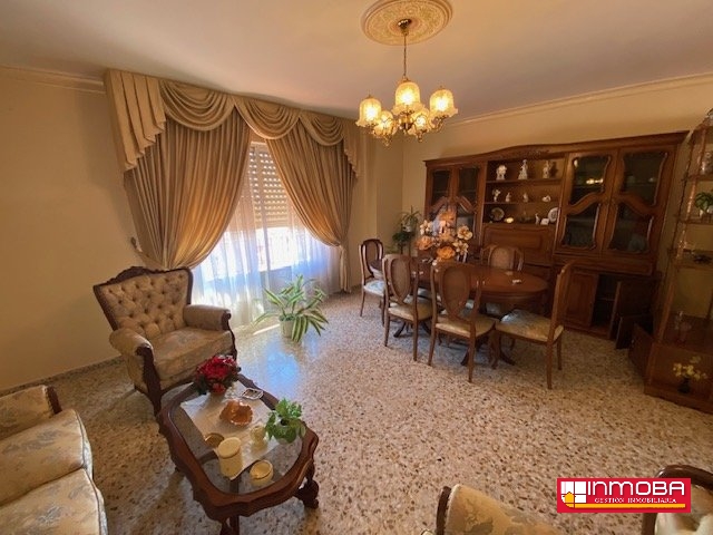 PISO NUEVO EN VENTA EN GUAREÑA (SEMI CENTRO)