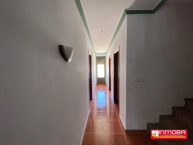 CASA NUEVO EN VENTA EN GUAREÑA (SEMI CENTRO)