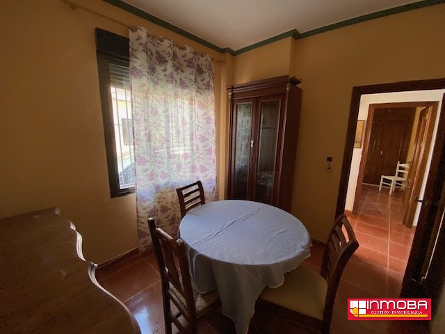 CASA NUEVO EN VENTA EN GUAREÑA (SEMI CENTRO)