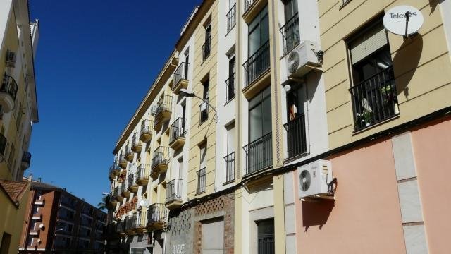 PISO NUEVO EN VENTA EN DON BENITO (CENTRO)