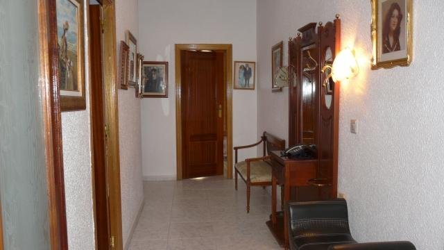 PISO NUEVO EN VENTA EN VILLANUEVA DE LA SERENA (ZONA COMERCIAL)