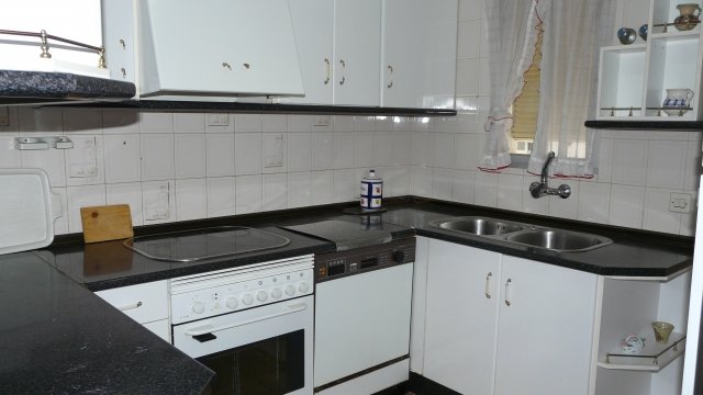 PISO NUEVO EN VENTA EN VILLANUEVA DE LA SERENA (CENTRO)