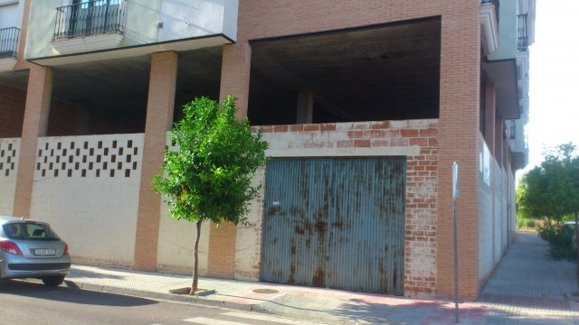 LOCAL NUEVO EN VENTA EN MÉRIDA (URBANIZACION)