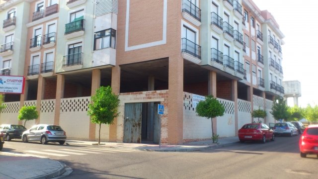 LOCAL NUEVO EN VENTA EN MÉRIDA (URBANIZACION)