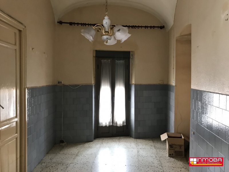 CASA NUEVO EN VENTA EN GUAREÑA (CENTRO)