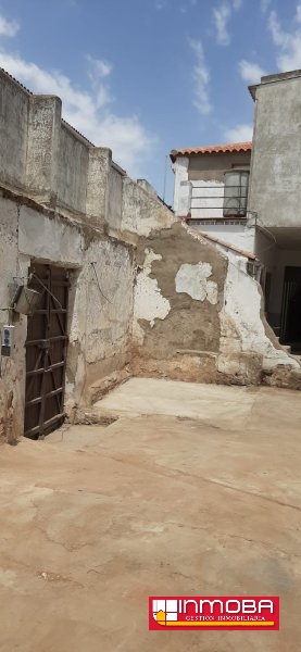 CASA NUEVO EN VENTA EN GUAREÑA (CENTRO)