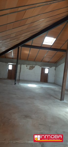 CASA NUEVO EN VENTA EN GUAREÑA (CENTRO)