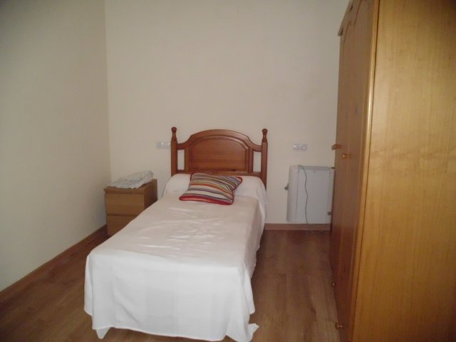 PISO NUEVO EN VENTA EN CÁCERES (CENTRO)