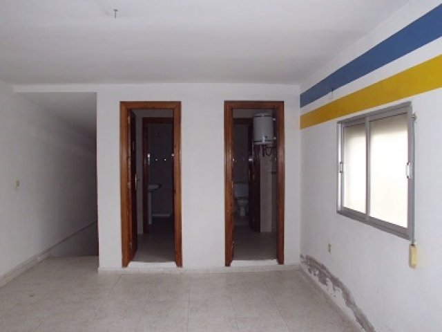 LOCAL NUEVO EN VENTA EN GUAREÑA (CENTRO)