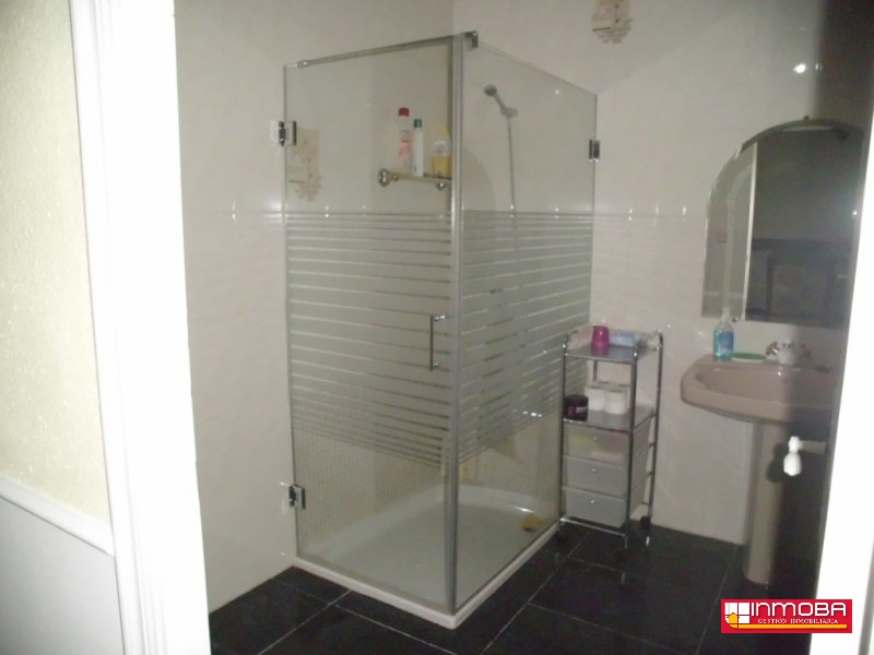 CASA NUEVO EN VENTA EN GUAREÑA (CENTRO)