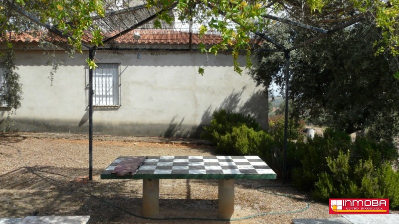 CHALET NUEVO EN VENTA EN GUAREÑA (RUSTICA)